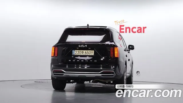 Kia Sorento — фото 3