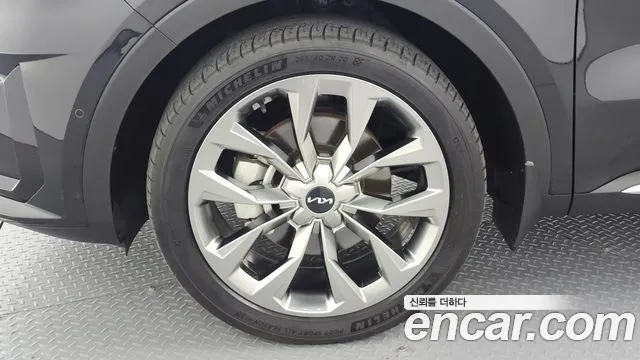 Kia Sorento — фото 4