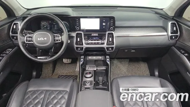 Kia Sorento — фото 6