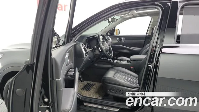 Kia Sorento — фото 9