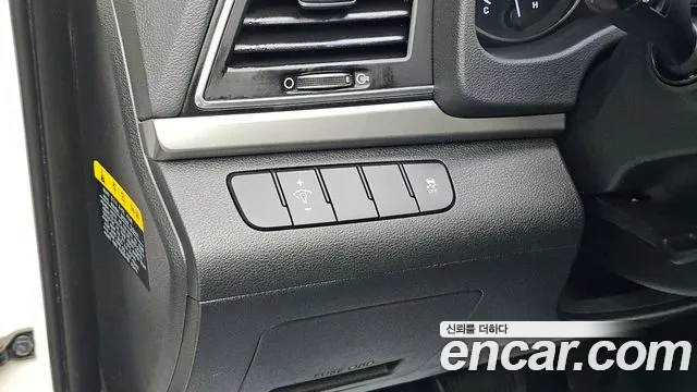 Hyundai Avante — фото 14