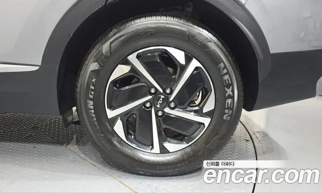 Kia Sportage — фото 21