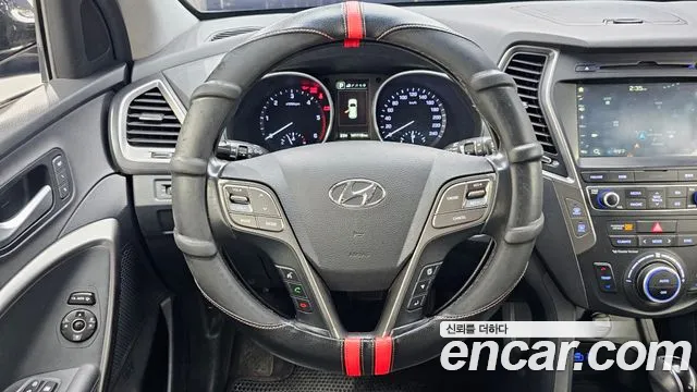 Hyundai Santa Fe — фото 13