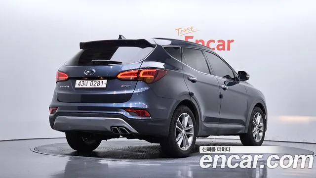 Hyundai Santa Fe — фото 2