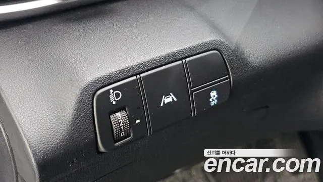 Hyundai Avante — фото 14