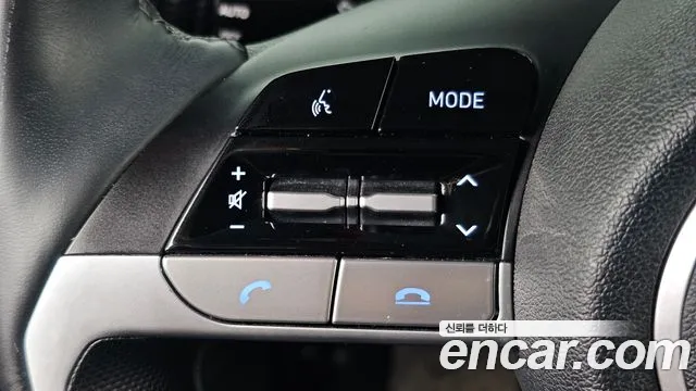 Hyundai Avante — фото 16
