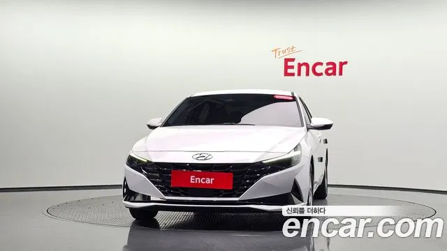 Hyundai Avante — фото 2