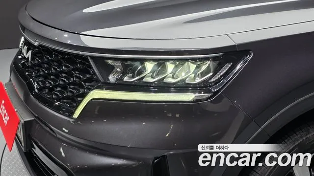 Kia Sorento — фото 21