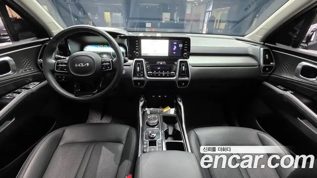 Kia Sorento — фото 7
