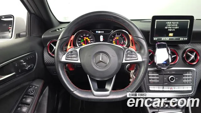 Mercedes-Benz A-Class — фото 12