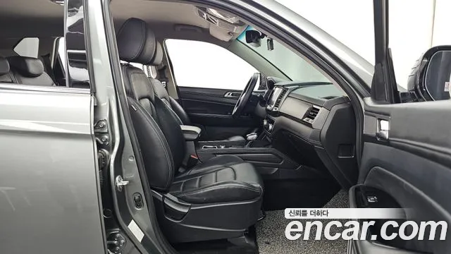KG_Mobility_Ssangyong Rexton — фото 12