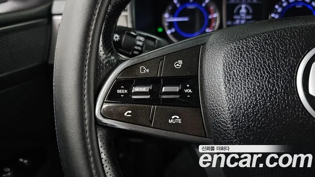 KG_Mobility_Ssangyong Rexton — фото 17