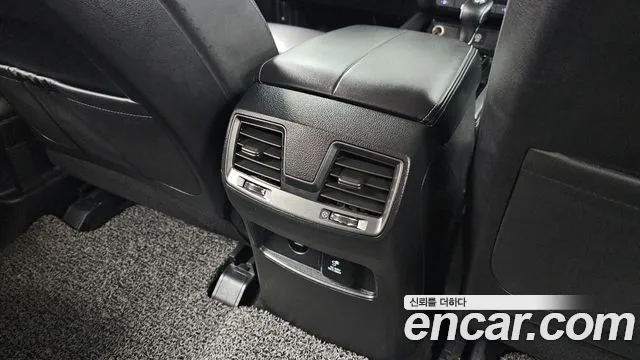 KG_Mobility_Ssangyong Rexton — фото 31