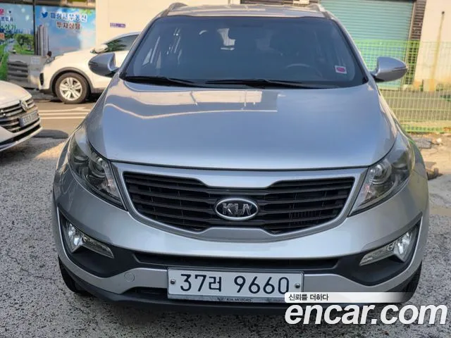 Kia Sportage — фото 1
