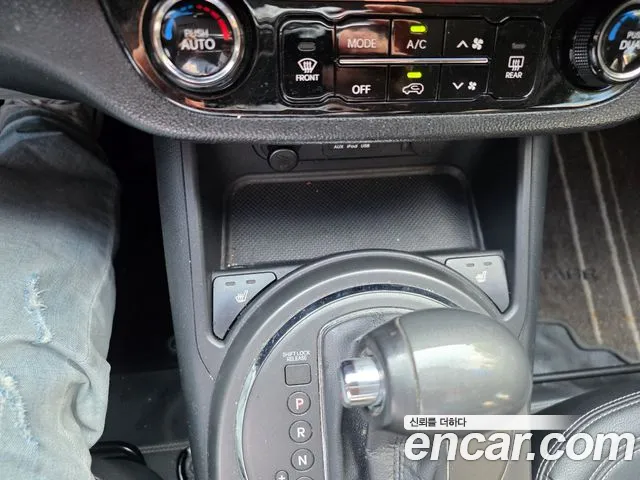 Kia Sportage — фото 14