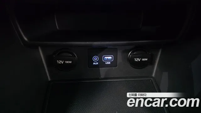 Hyundai Kona — фото 13