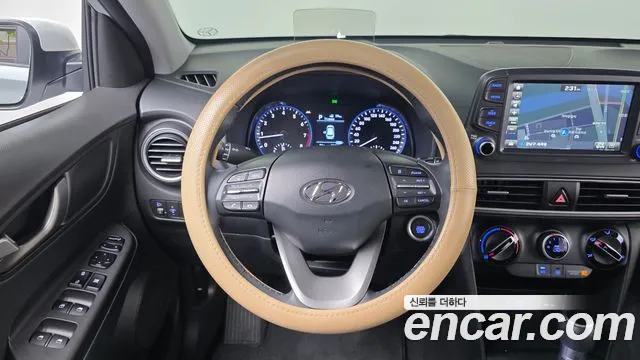 Hyundai Kona — фото 15