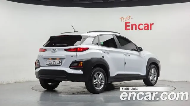 Hyundai Kona — фото 2
