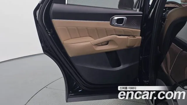 Kia Sorento — фото 25