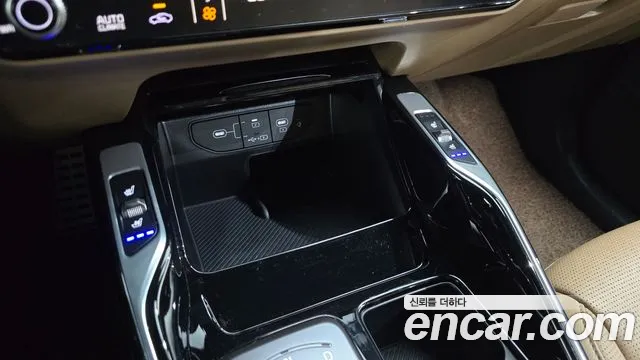 Kia Sorento — фото 32