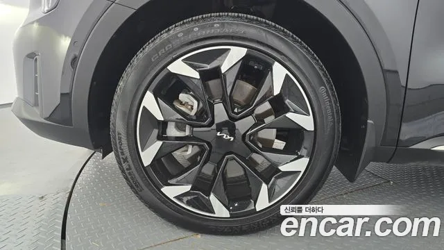 Kia Sorento — фото 5