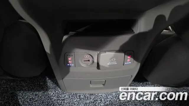 Kia Carnival — фото 13