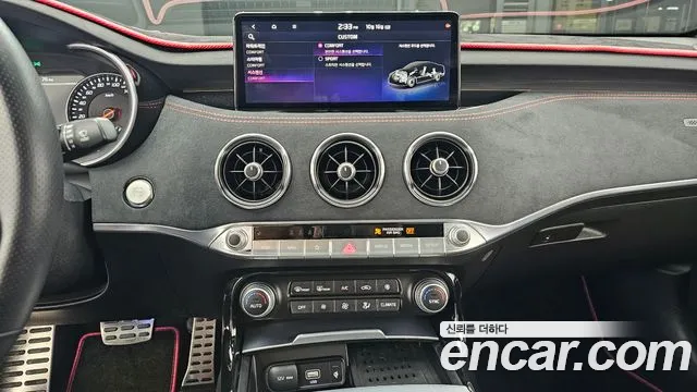 Kia Stinger — фото 14