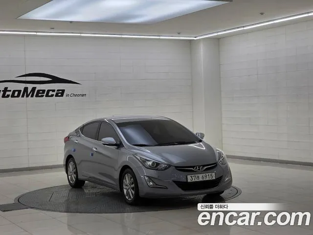 Hyundai Avante — фото 1