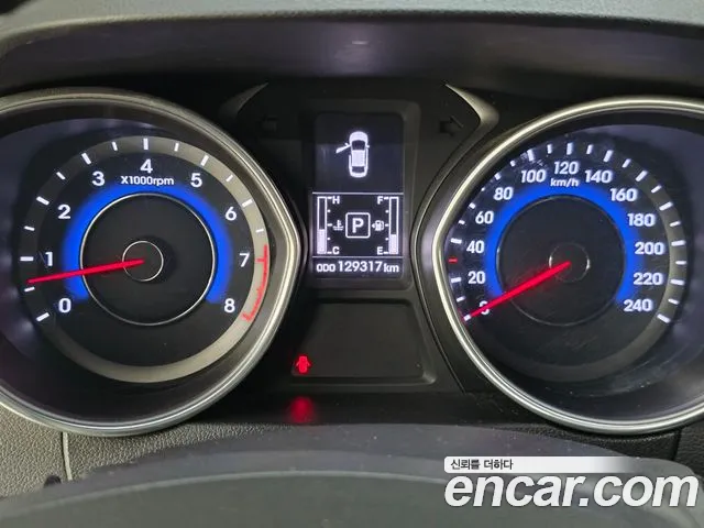 Hyundai Avante — фото 6