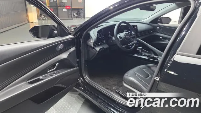 Hyundai Avante — фото 10