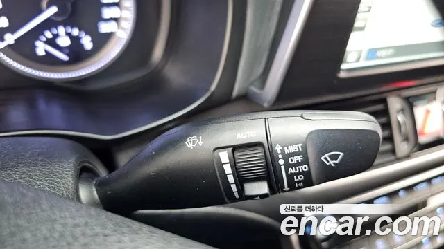 Hyundai Grandeur — фото 16
