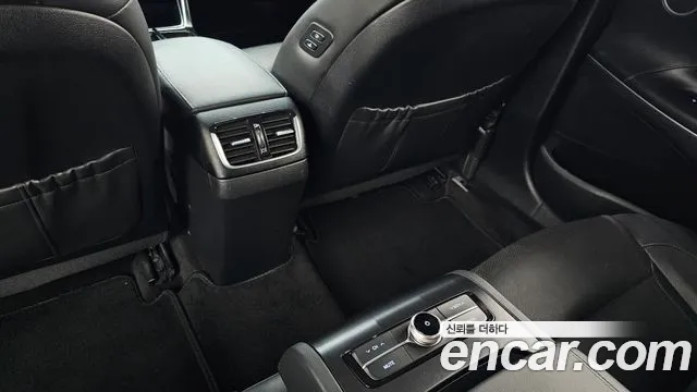 Hyundai Grandeur — фото 17