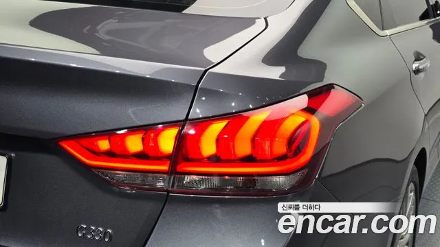 Hyundai Genesis — фото 23