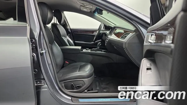 Hyundai Genesis — фото 26