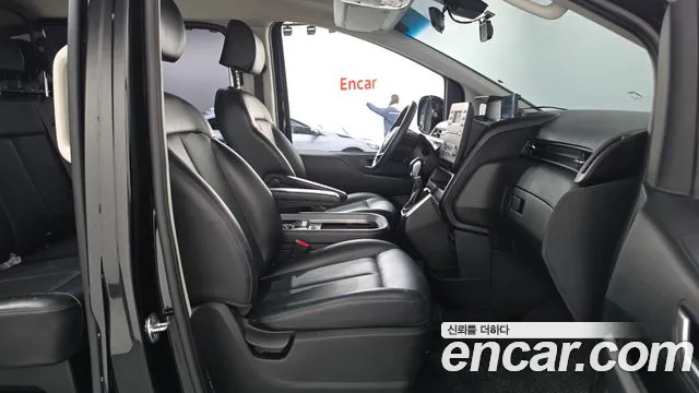 Hyundai Staria — фото 26