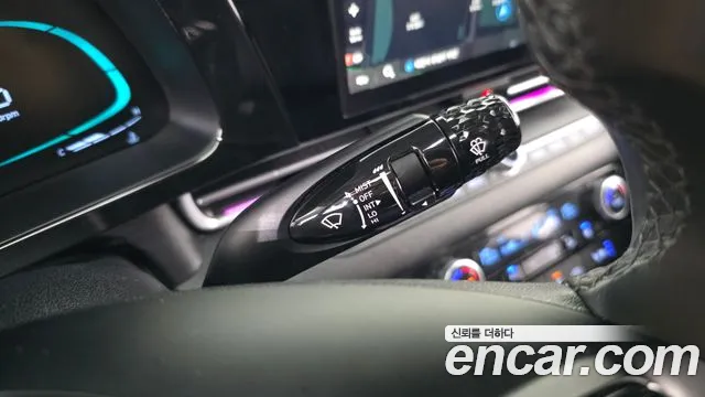 Hyundai Avante — фото 20