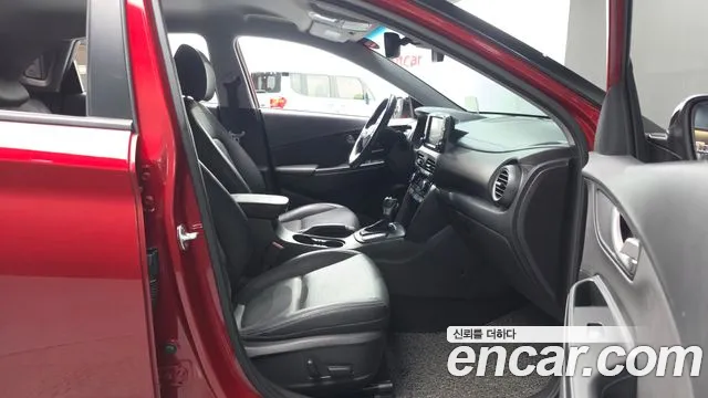 Hyundai Kona — фото 11