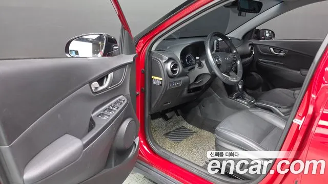 Hyundai Kona — фото 10