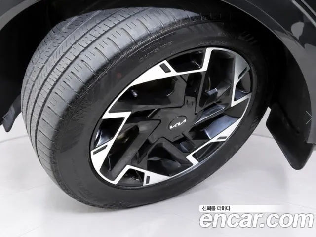 Kia Sportage — фото 19