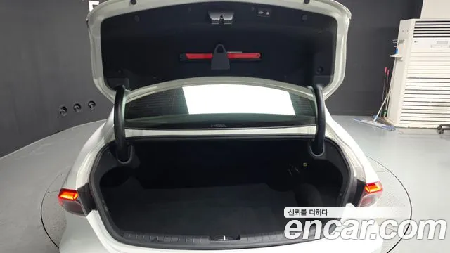Hyundai Grandeur — фото 19