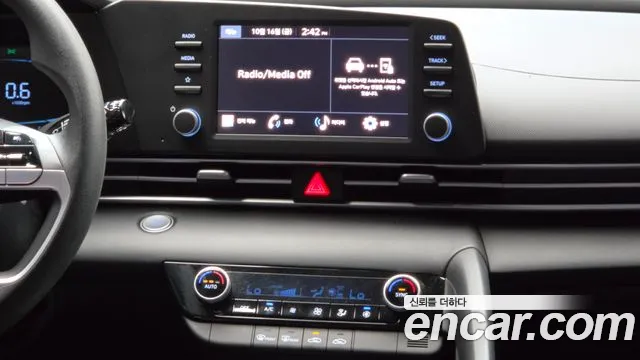 Hyundai Avante — фото 14