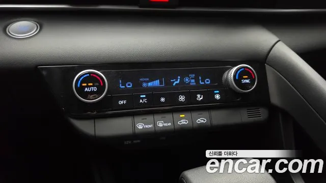 Hyundai Avante — фото 19