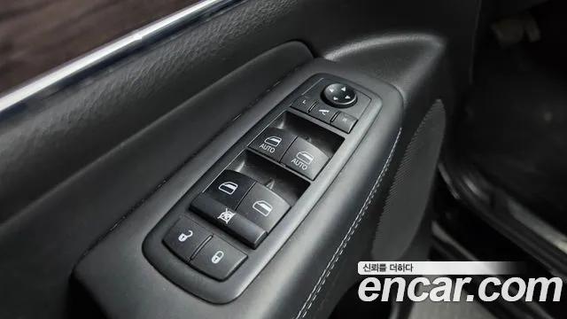 Jeep Cherokee — фото 18