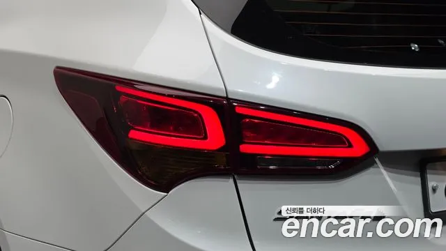 Hyundai Santa Fe — фото 23