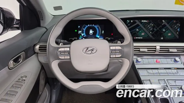 Hyundai Nexo — фото 13