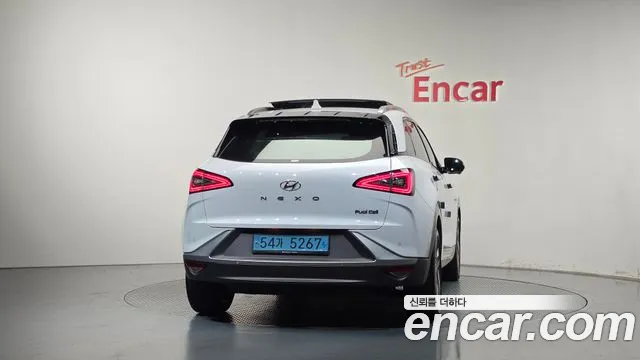 Hyundai Nexo — фото 4