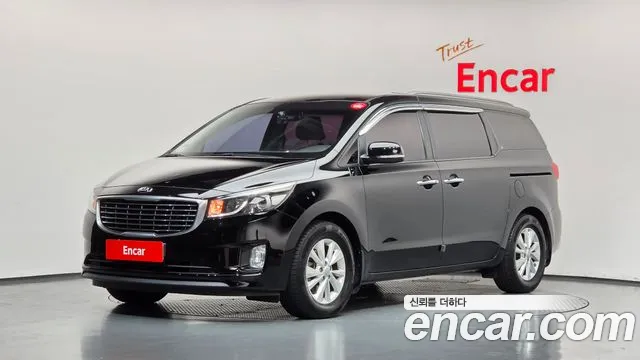 Kia Carnival — фото 1
