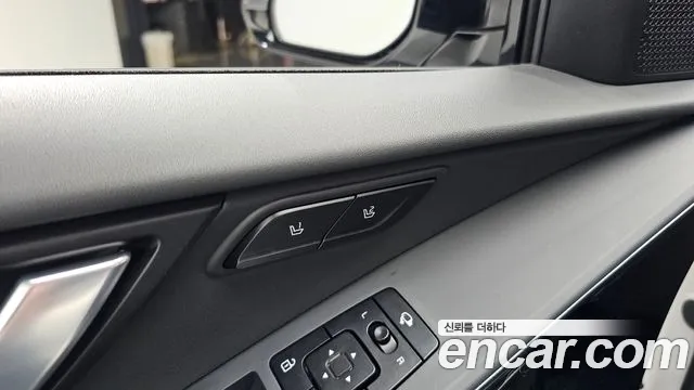 Kia Niro — фото 30