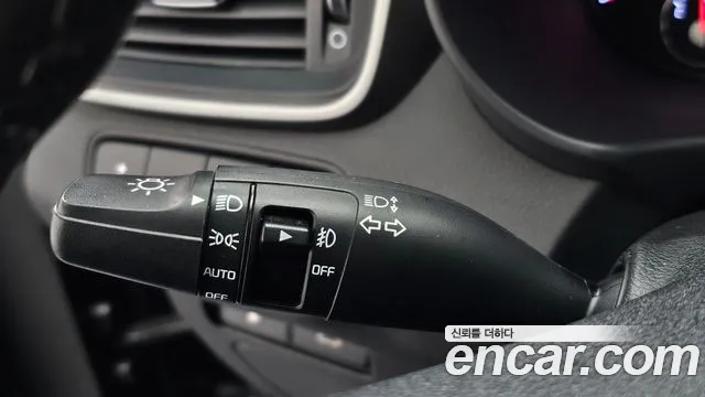 Kia Sorento — фото 17