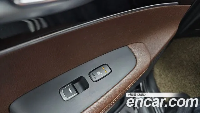 Kia Sorento — фото 18